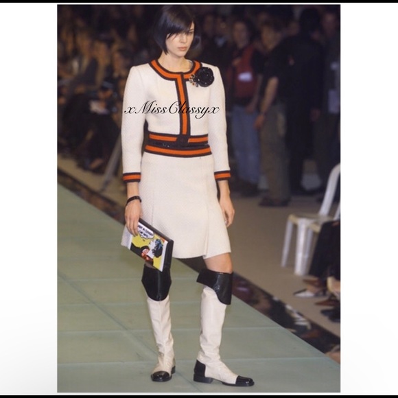 ✨Authentic Rare Vintage CHANEL Ad Campaign Runway Skirt - Picture 13 of 13